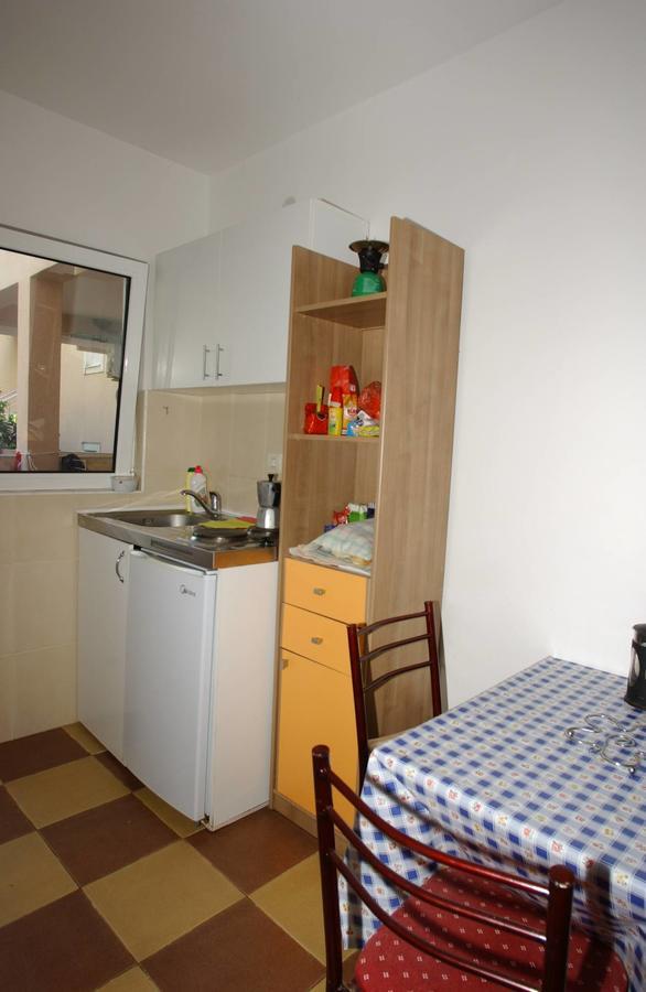 Mm Kovacevic Apartments Petrovac Bagian luar foto