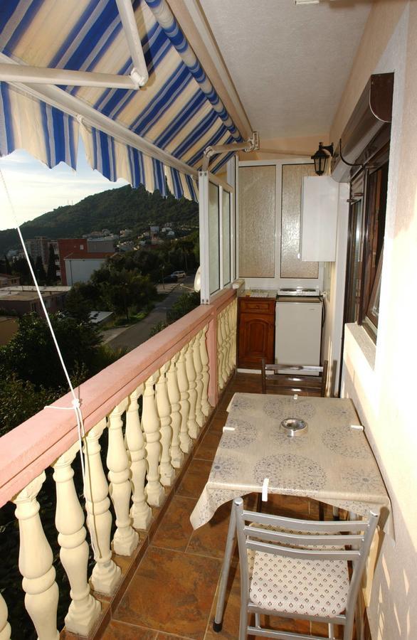 Mm Kovacevic Apartments Petrovac Bagian luar foto