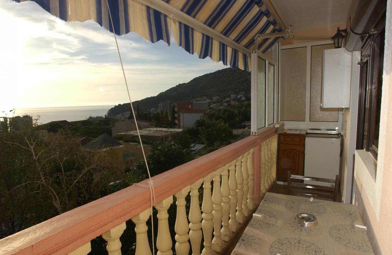 Mm Kovacevic Apartments Petrovac Bagian luar foto