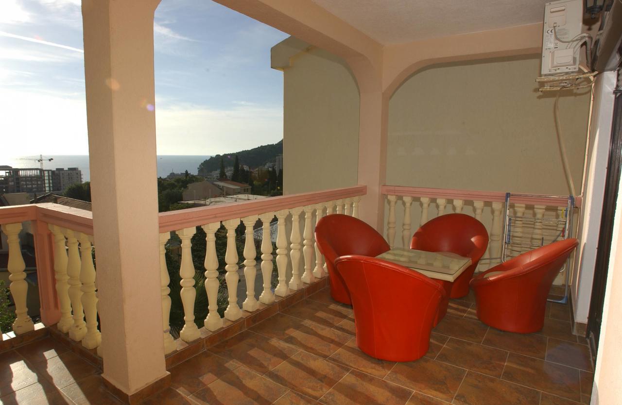Mm Kovacevic Apartments Petrovac Bagian luar foto