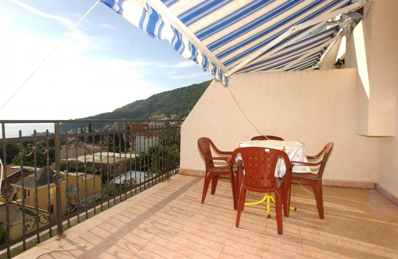 Mm Kovacevic Apartments Petrovac Bagian luar foto